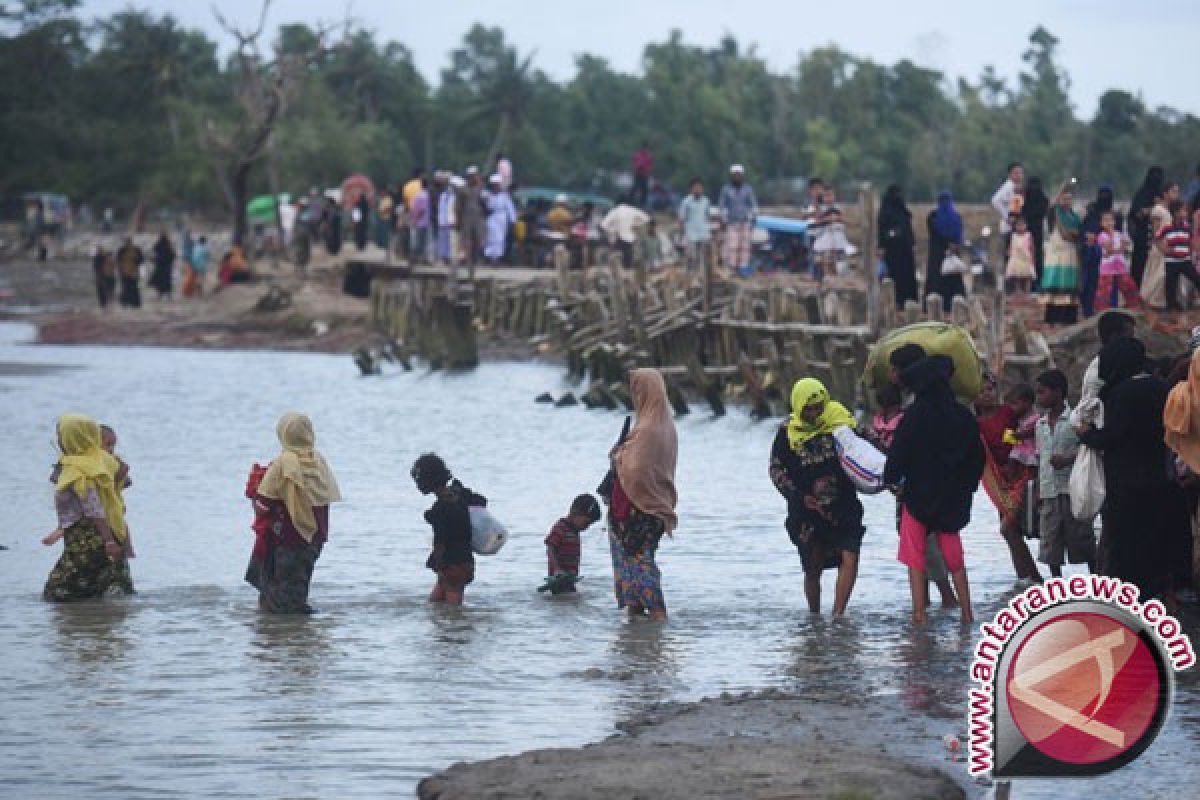 Belasan warga Muslim Rohingya tewas