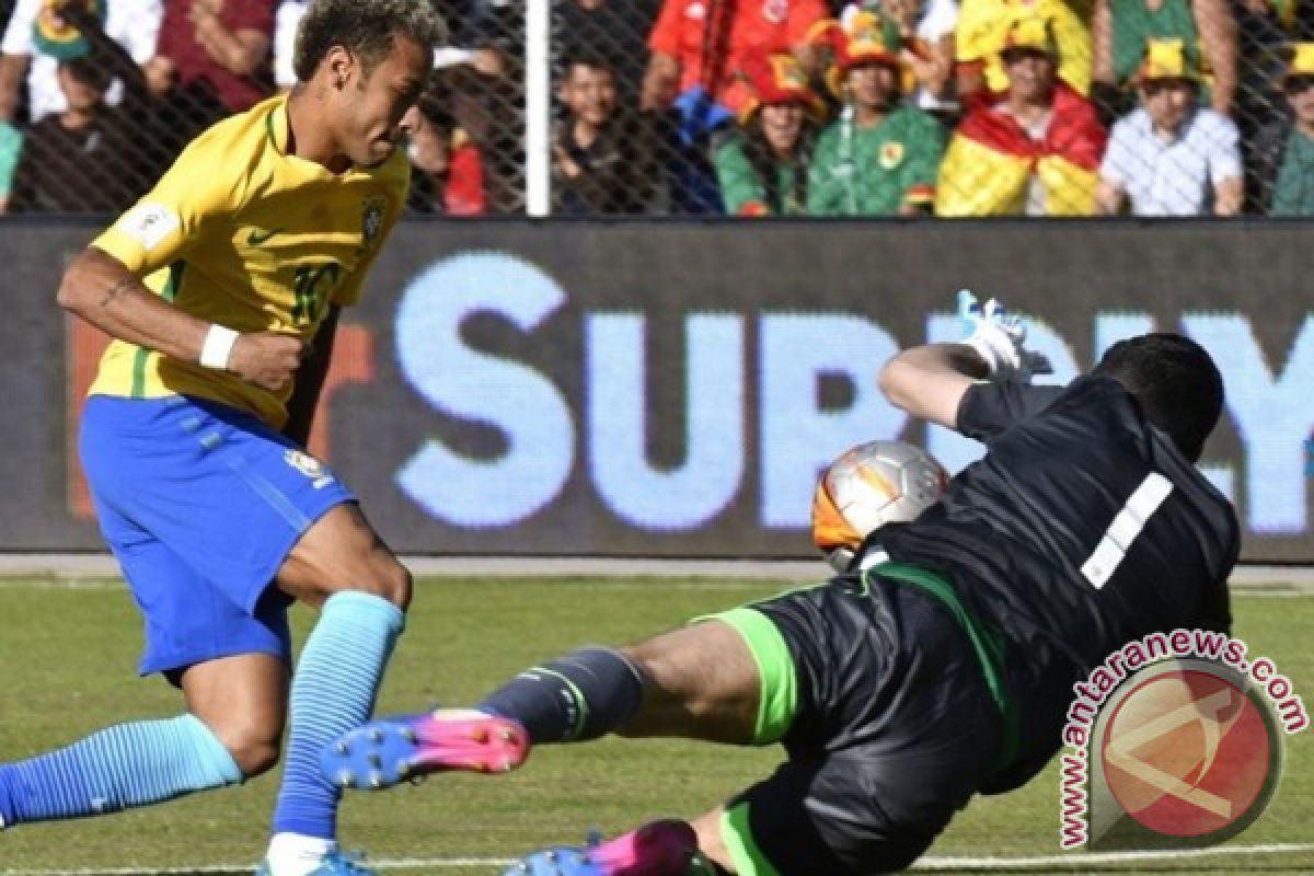 Bolivia tahan Brasil 0-0 berkat Carlos Lampe