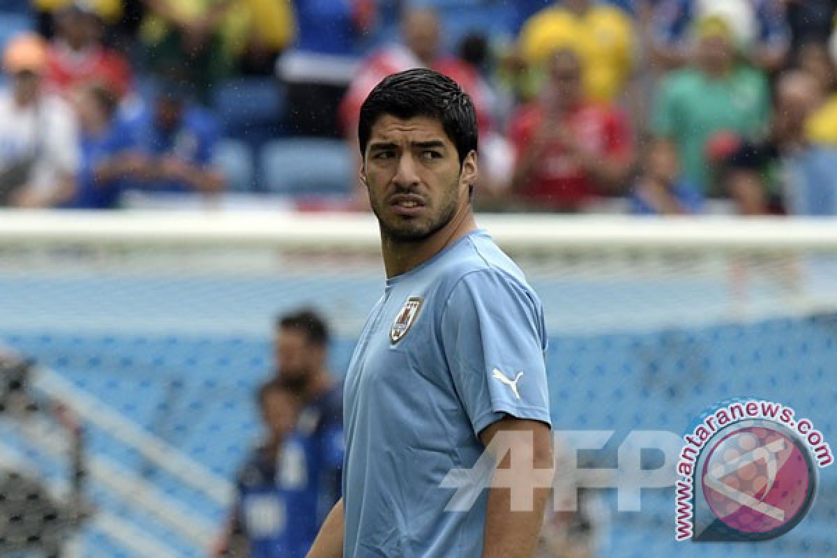 Penyerang Uruguay Luis Suarez sanjung skuat muda Jepang