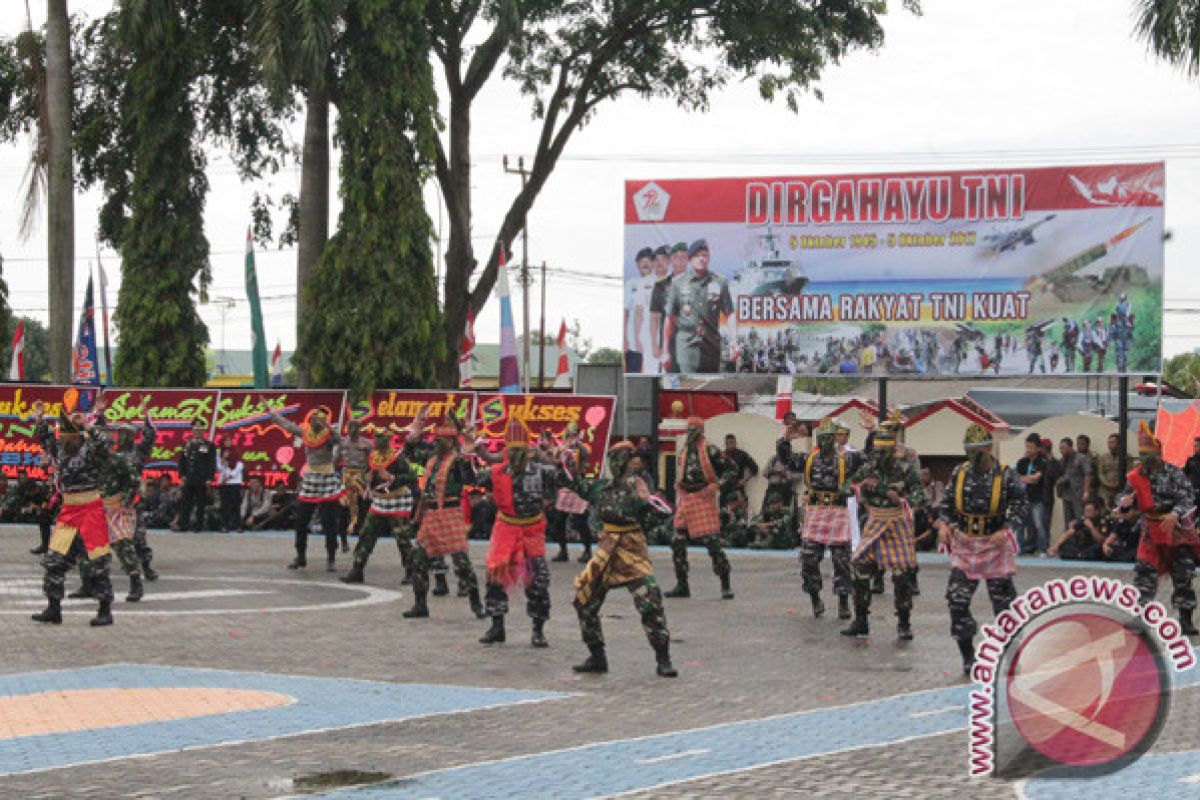 HUT ke-72 TNI Dirayakan di Kantor Polisi