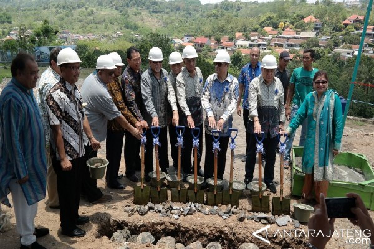 Gandhi Memorial Intercontinental School Wajibkan Pancasila