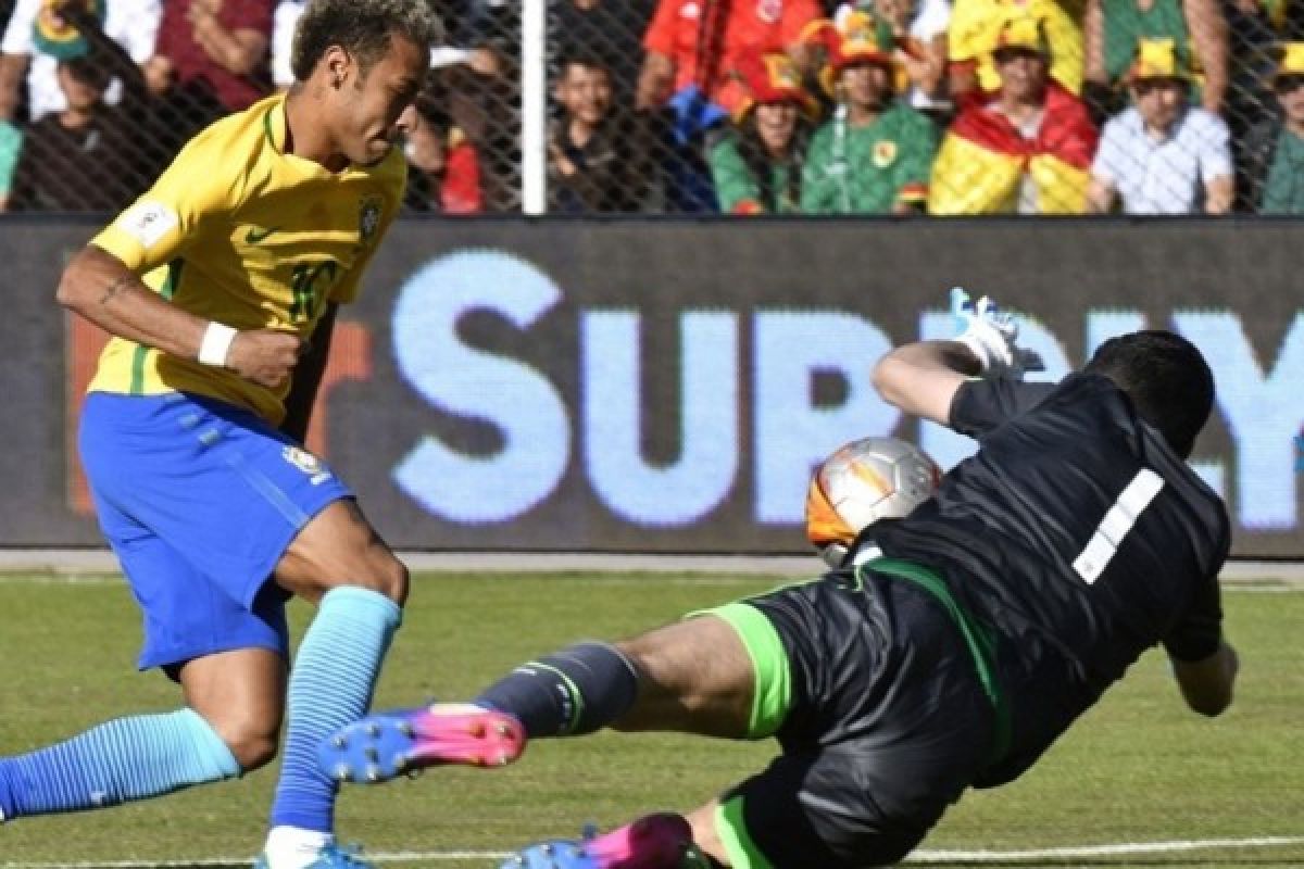Bolivia tahan Brasil 0-0 berkat Carlos Lampe