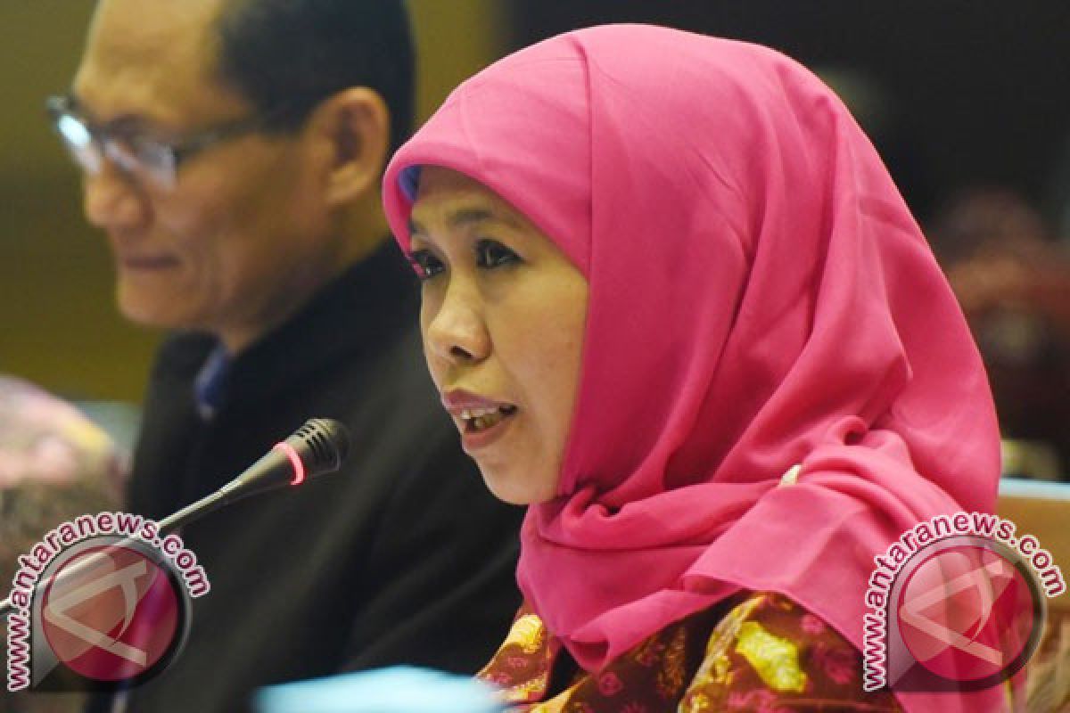 Perempuan harus jadi agen perdamaian, kata Menteri Sosial