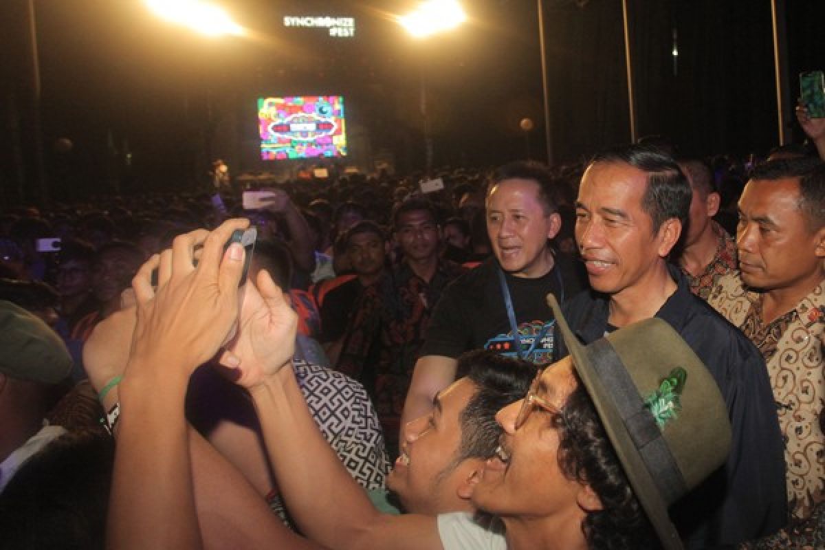 Kemarin Presiden nonton festival musik, moratorium reklamasi Teluk Jakarta dicabut 