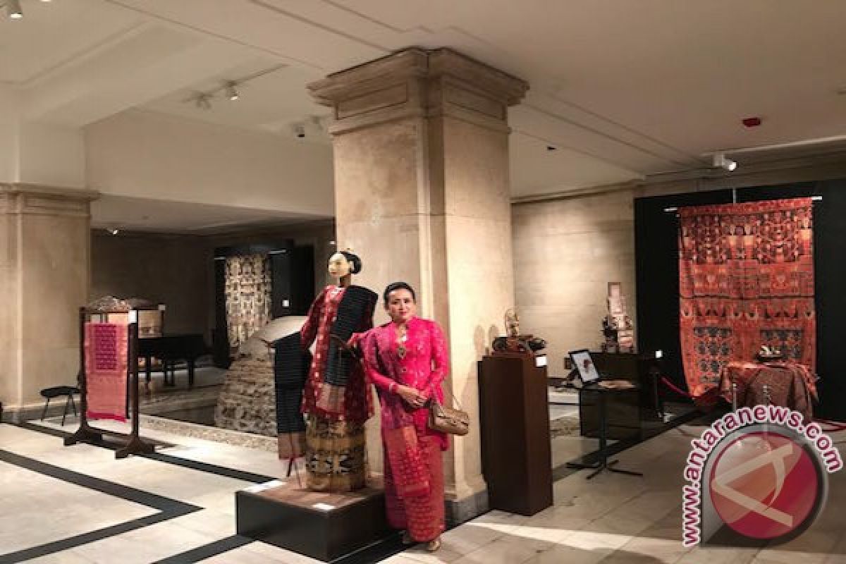 Kedutaan Besar Indonesia di Sofia gelar pameran batik