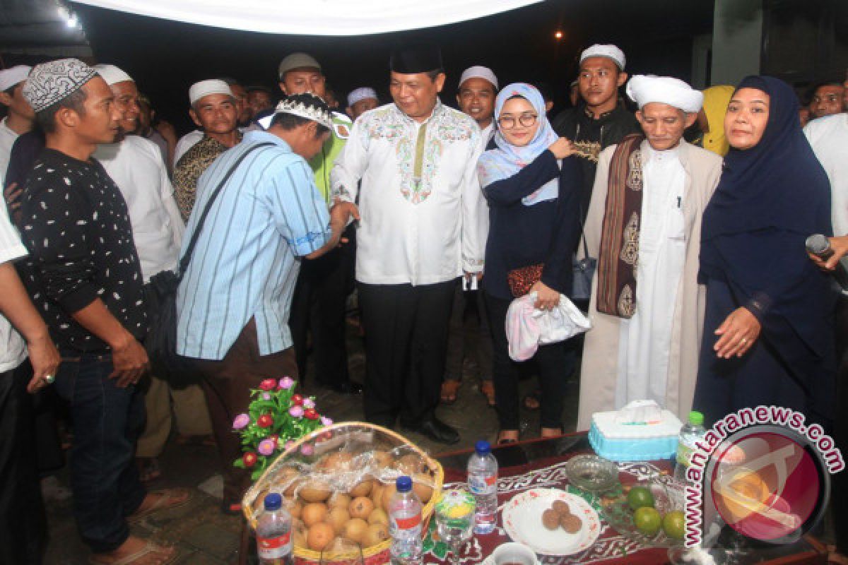 Gubernur Hadiri Tablik Akbar Di Martapura   