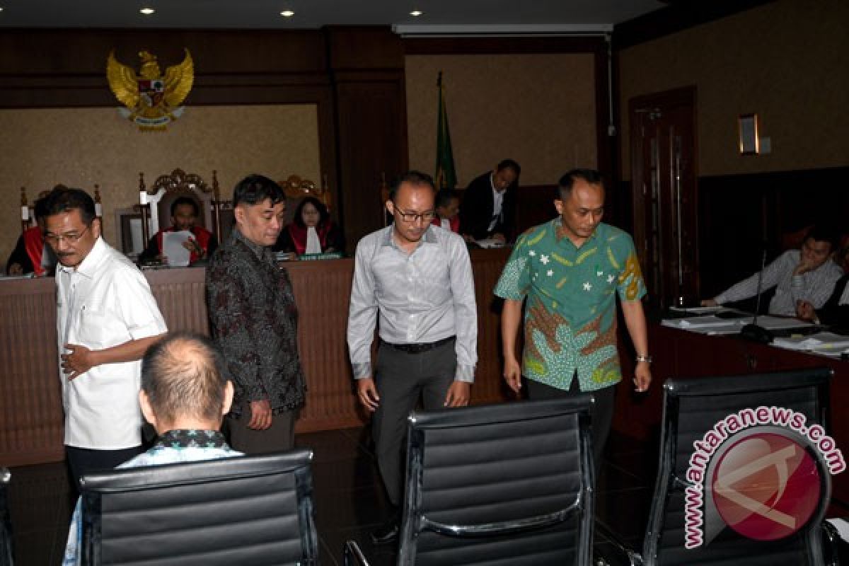 Jaksa cecar Gamawan terkait pertemuan dengan Marliem