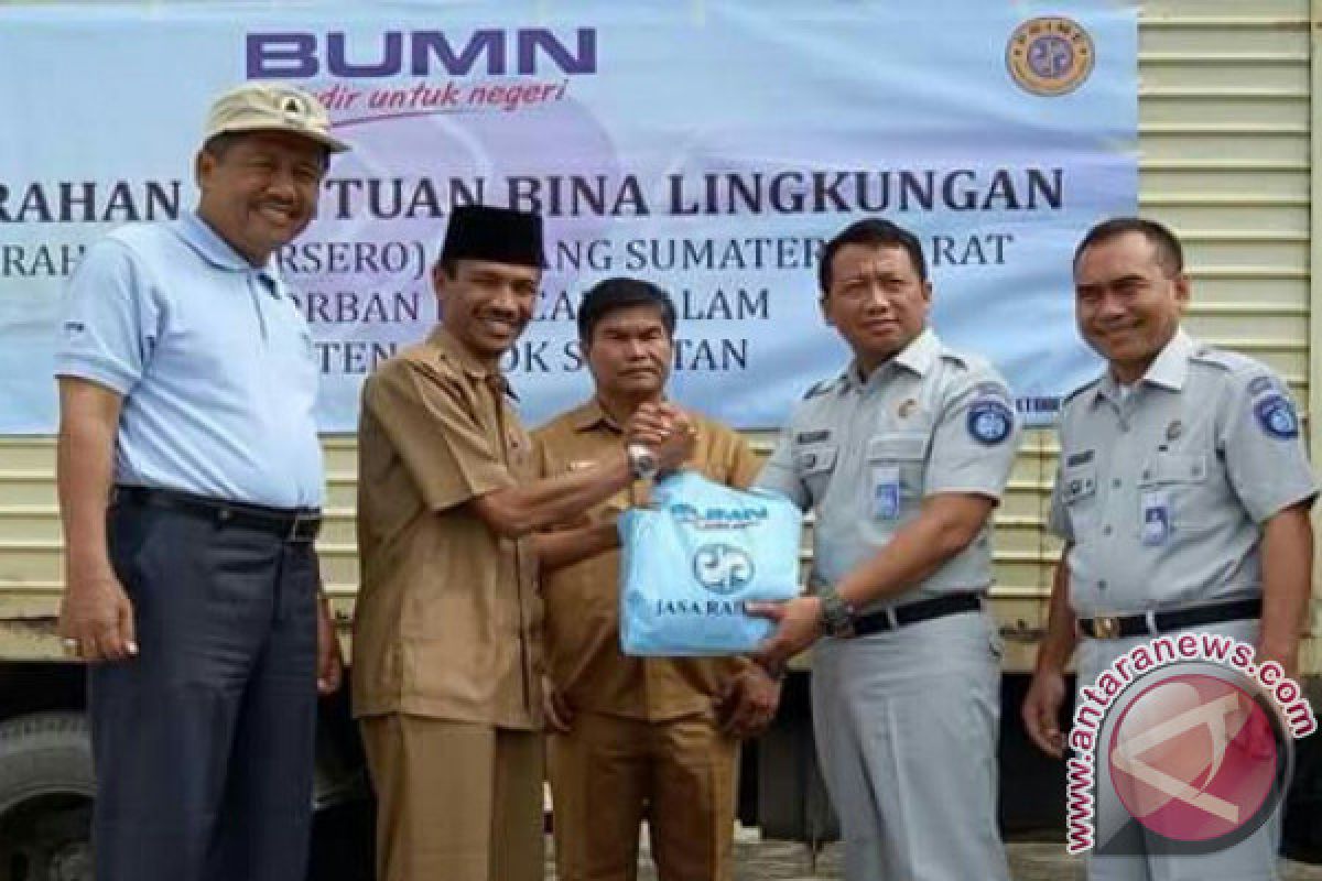 Jasa Raharja Bantu Pelajar Terdampak Banjir Solok Selatan