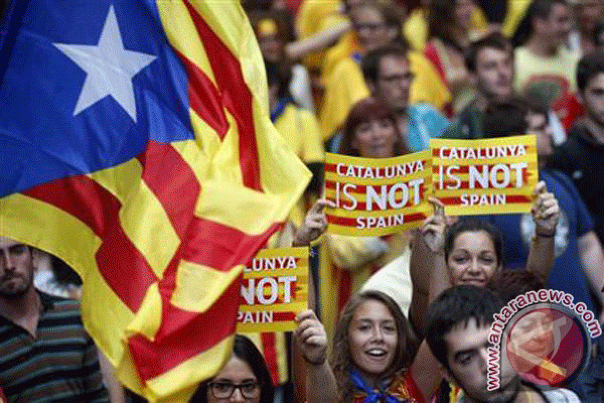 Pemimpin Catalunya Proklamasikan Kemerdekaan