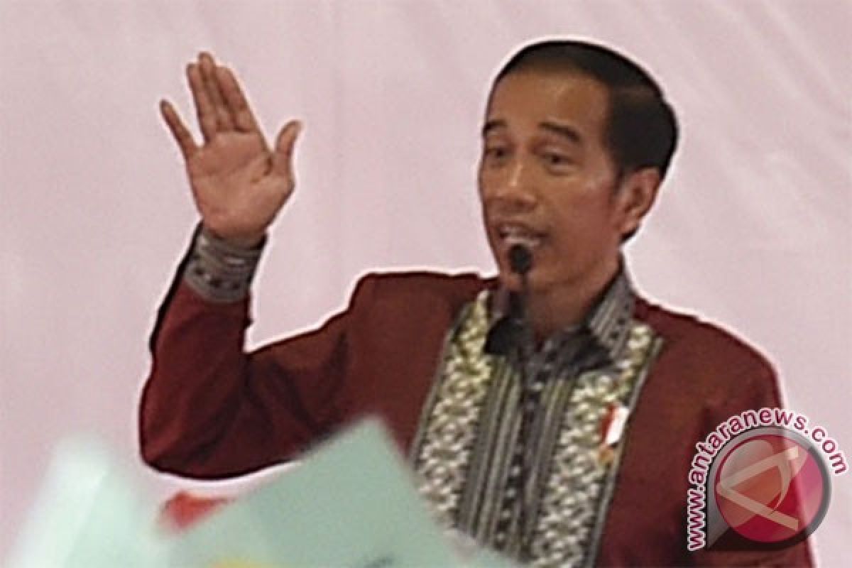 Presiden Jokowi puji kecantikan kawasan Danau Toba