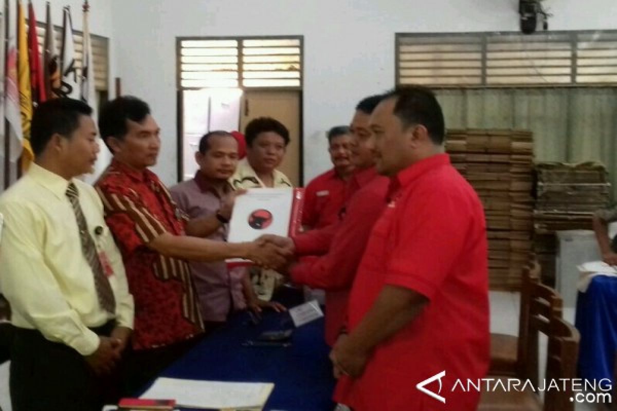 KPU Pati Terima Berkas Keanggotaan 11 Parpol