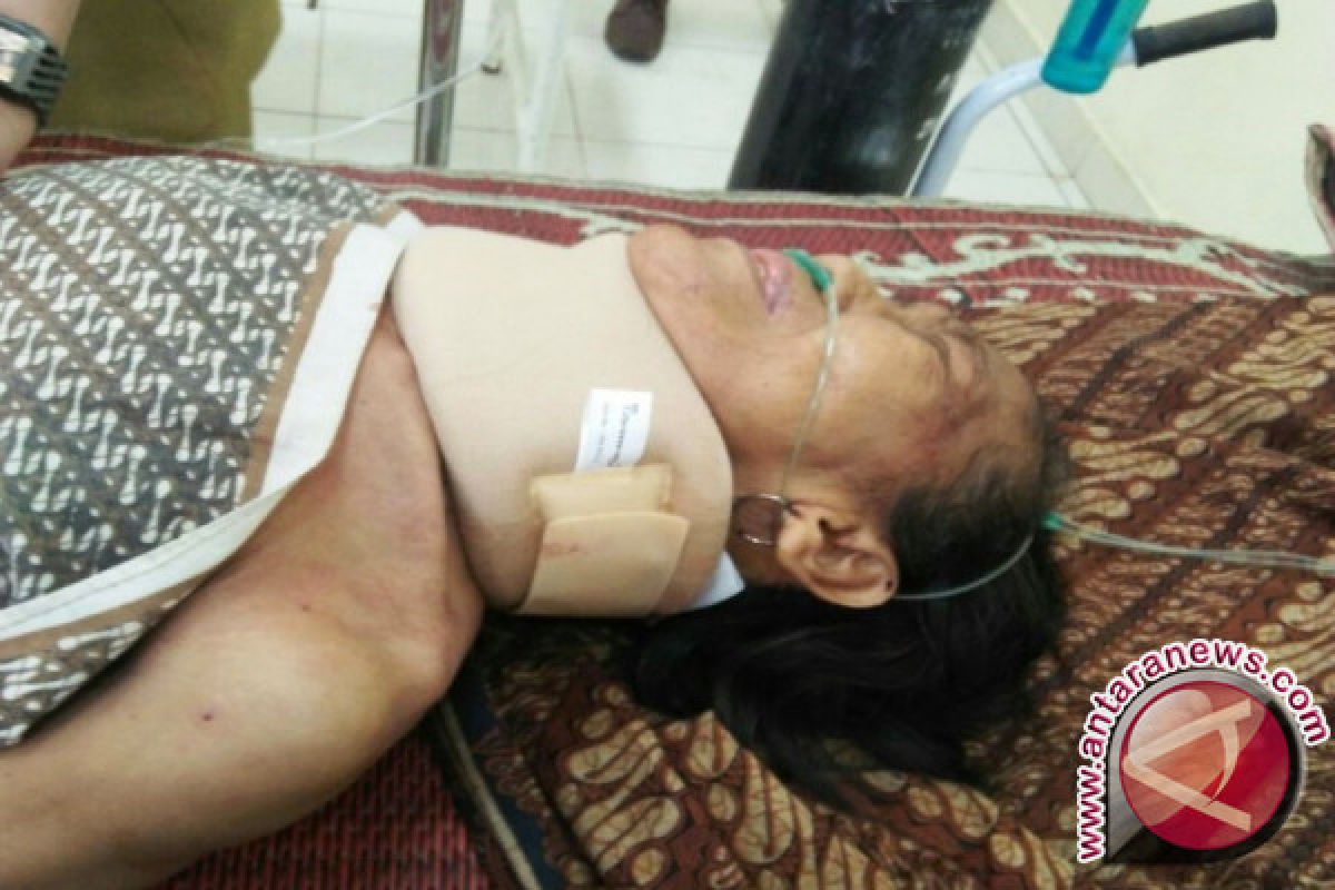 Parang Berlumuran Darah Ditemukan Di Samping Nenek Lana