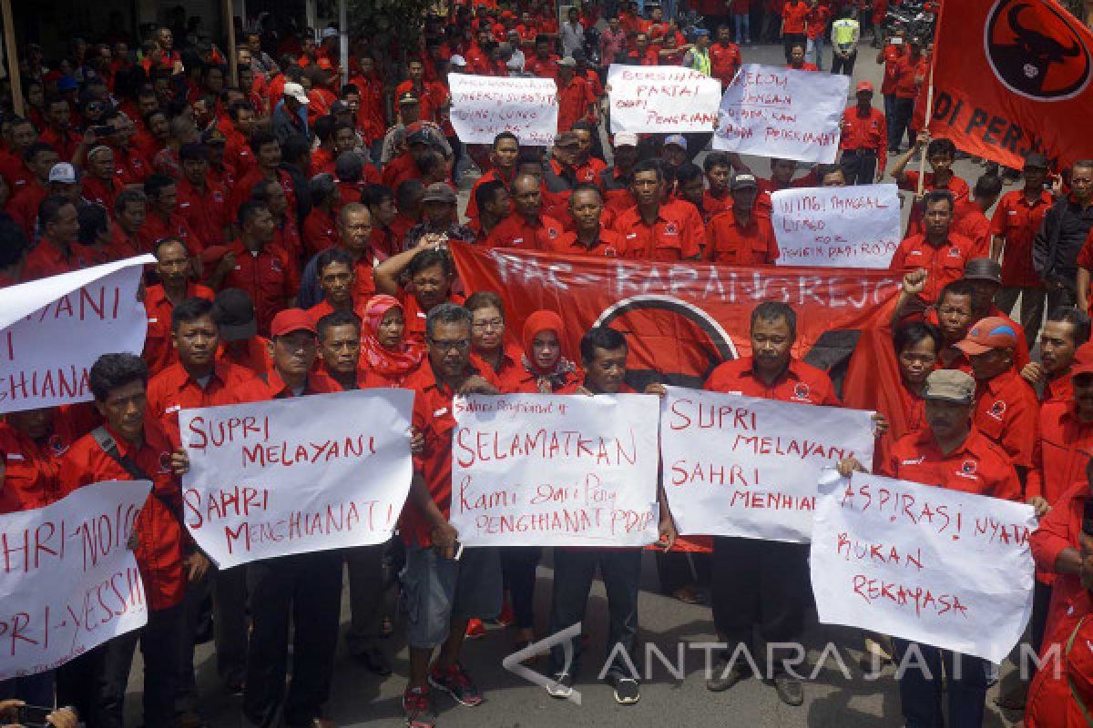 Ribuan Kader PDIP Dukung Supriyono Maju Pilkada Tulungagung (Video)