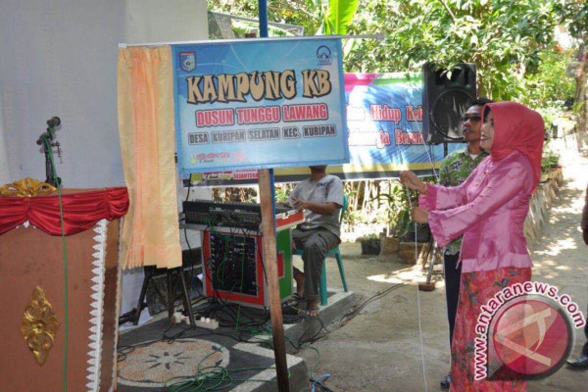 Pemkab Lombok Barat Bentuk 11 Kampung KB