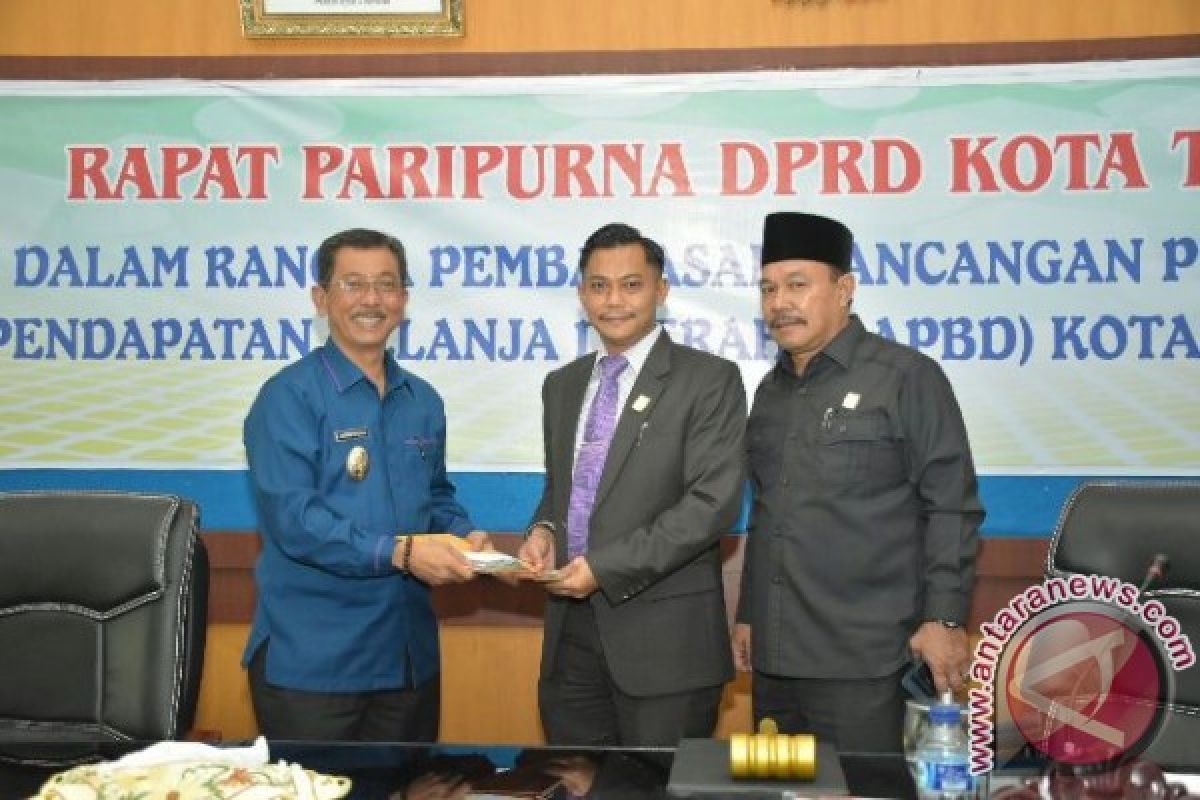 Pandangan Umum Fraksi Atas P.APBD