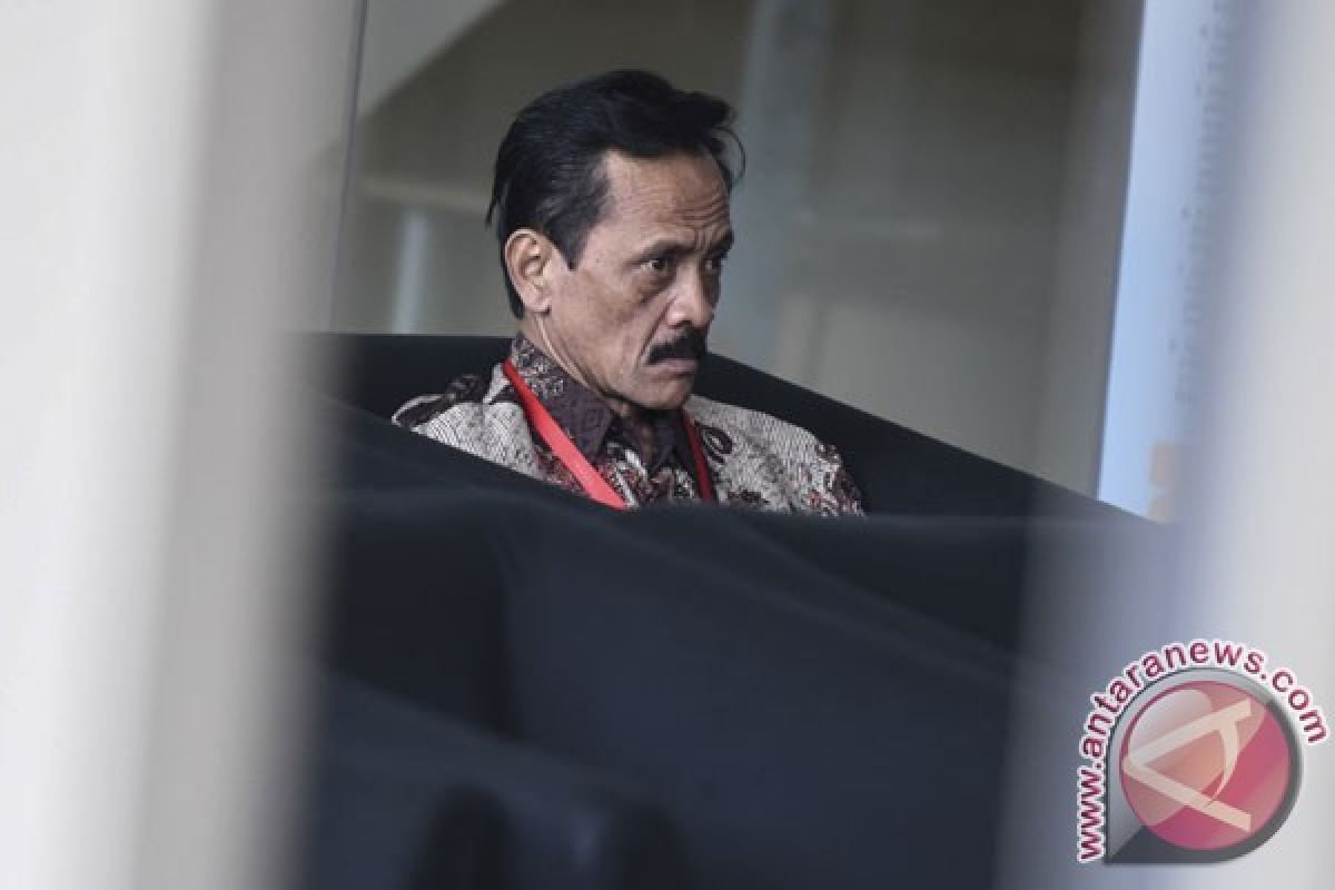 Anggota DPRD Malang keluar masuk pemeriksaan KPK, hari ini lima orang
