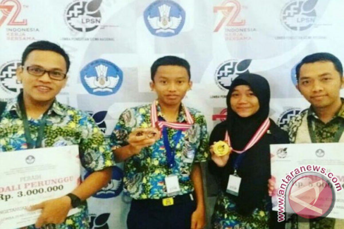 Siswa Binaan Astra Agro Juara LPSN Tingkat Nasional