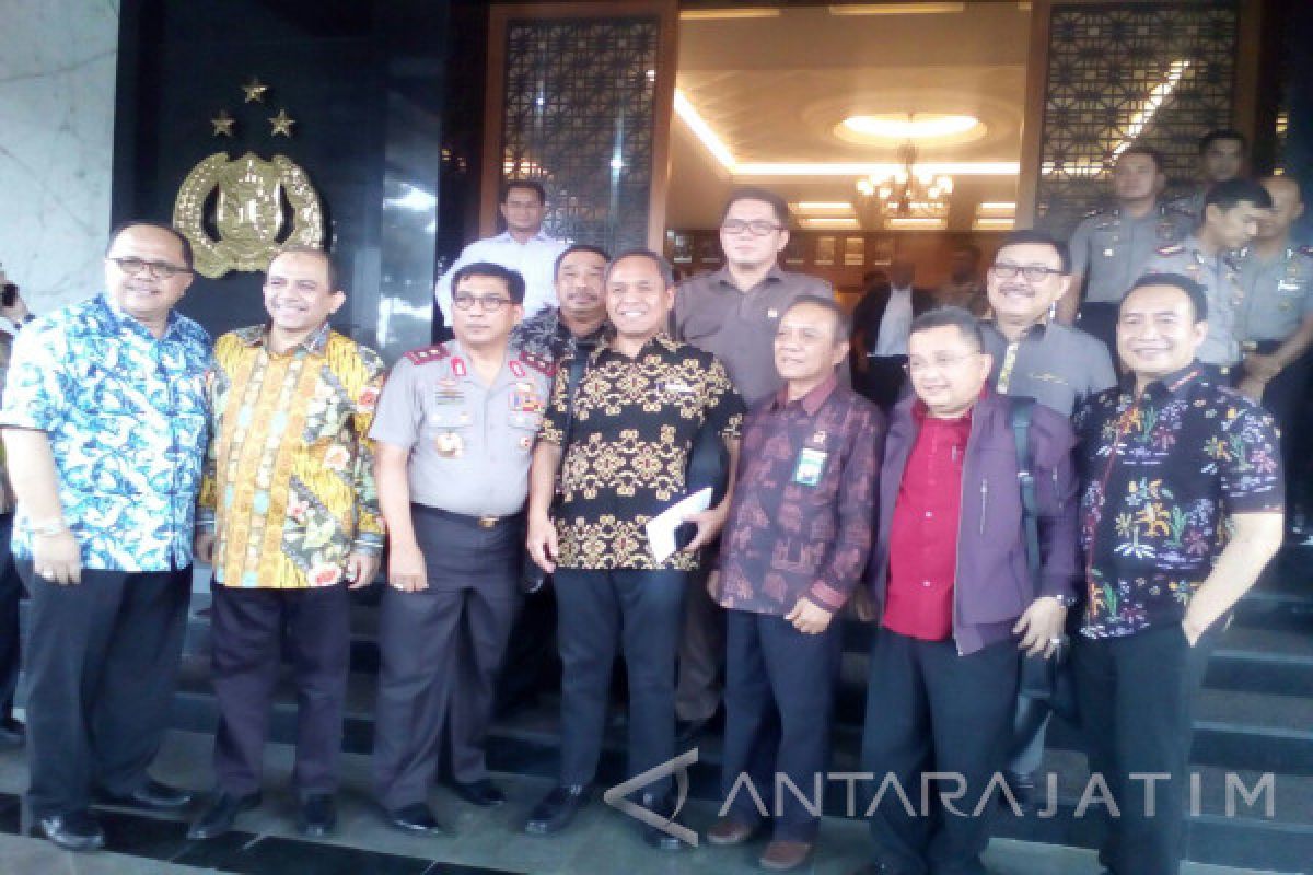 Polda-DPR-Perguruan Tinggi Jatim Berkumpul di Surabaya Bahas Tipikor