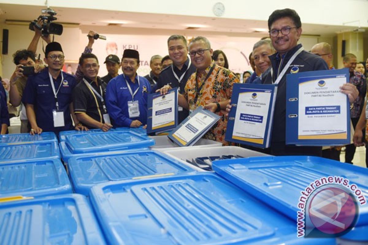 Nasdem daftar ke KPU, nyatakan dukungan untuk Jokowi