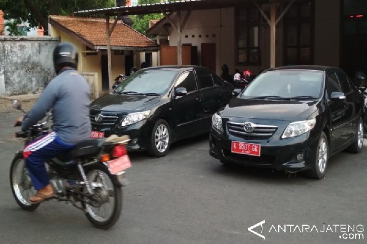 Lelang tujuh kendaraan dinas, Pemkab Kudus kantongi Rp545,29 juta