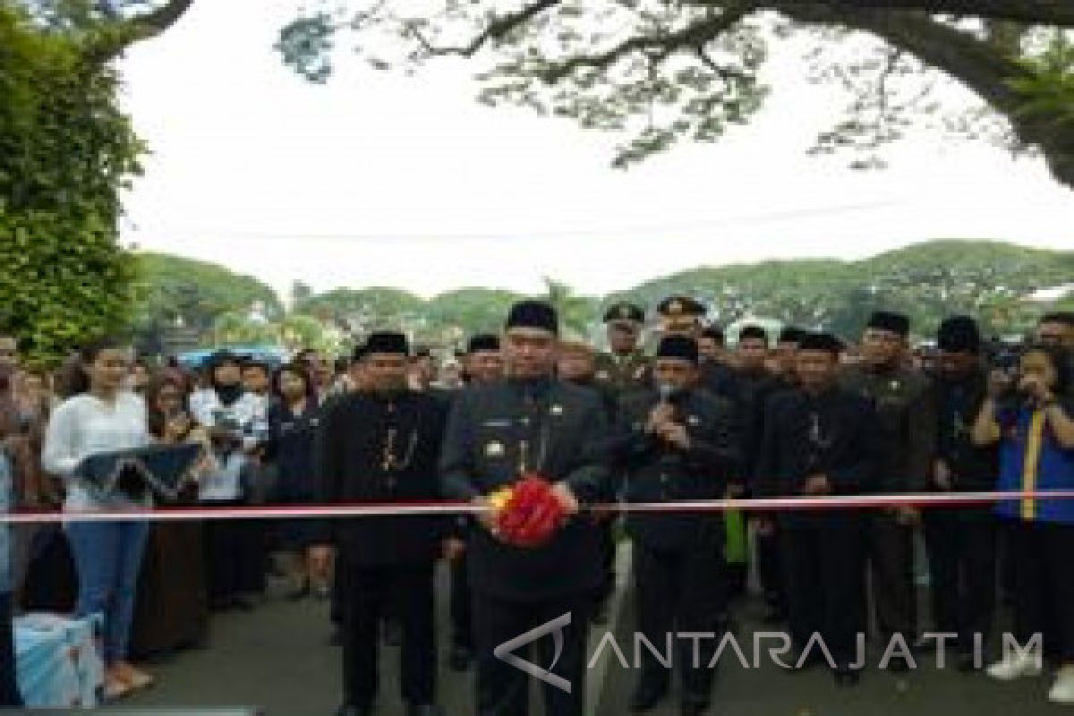 Siswa SMK Kota Malang Pamerkan Karya Kreatif