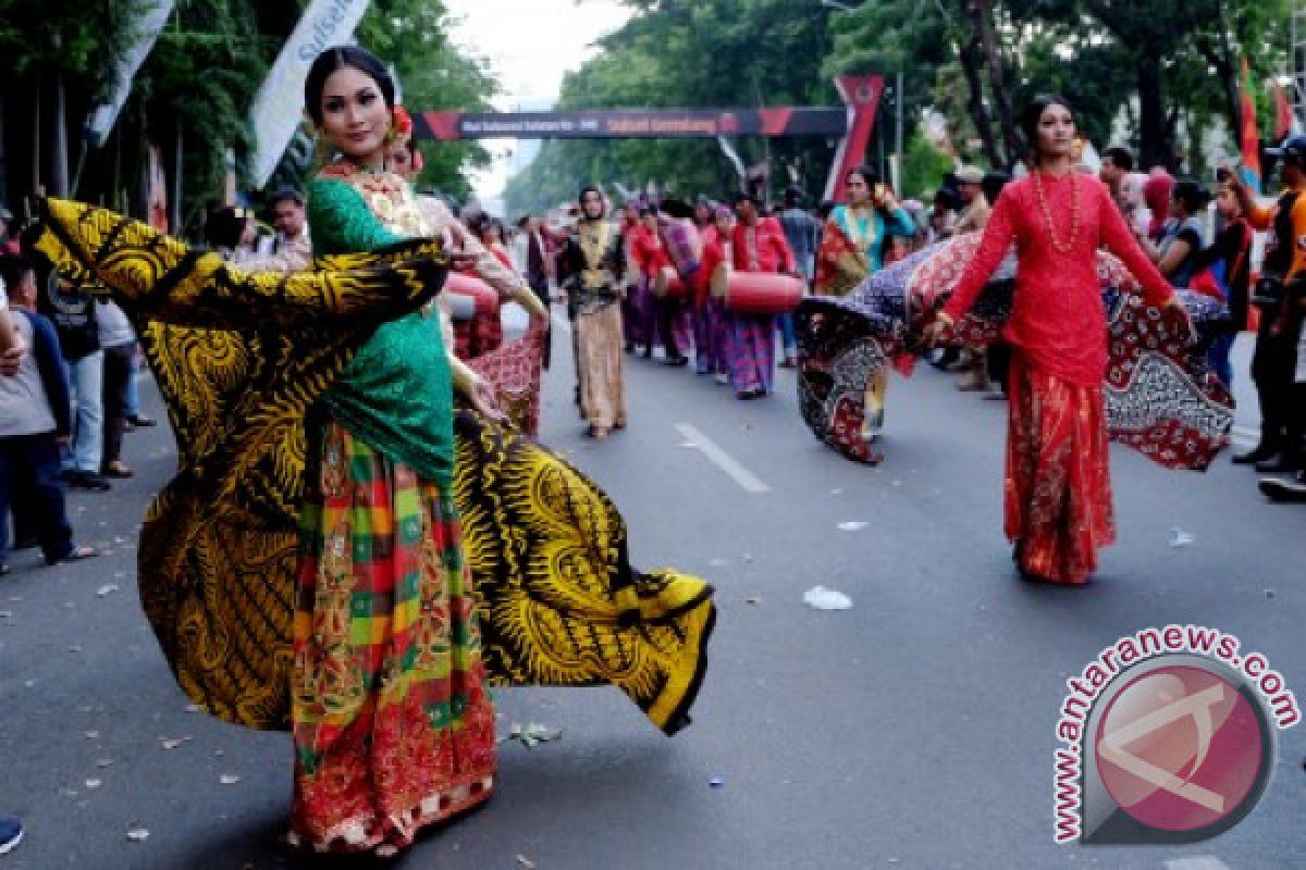 Karnaval Fashion Sulsel Menjadi Ajang Pamer Kreativitas 