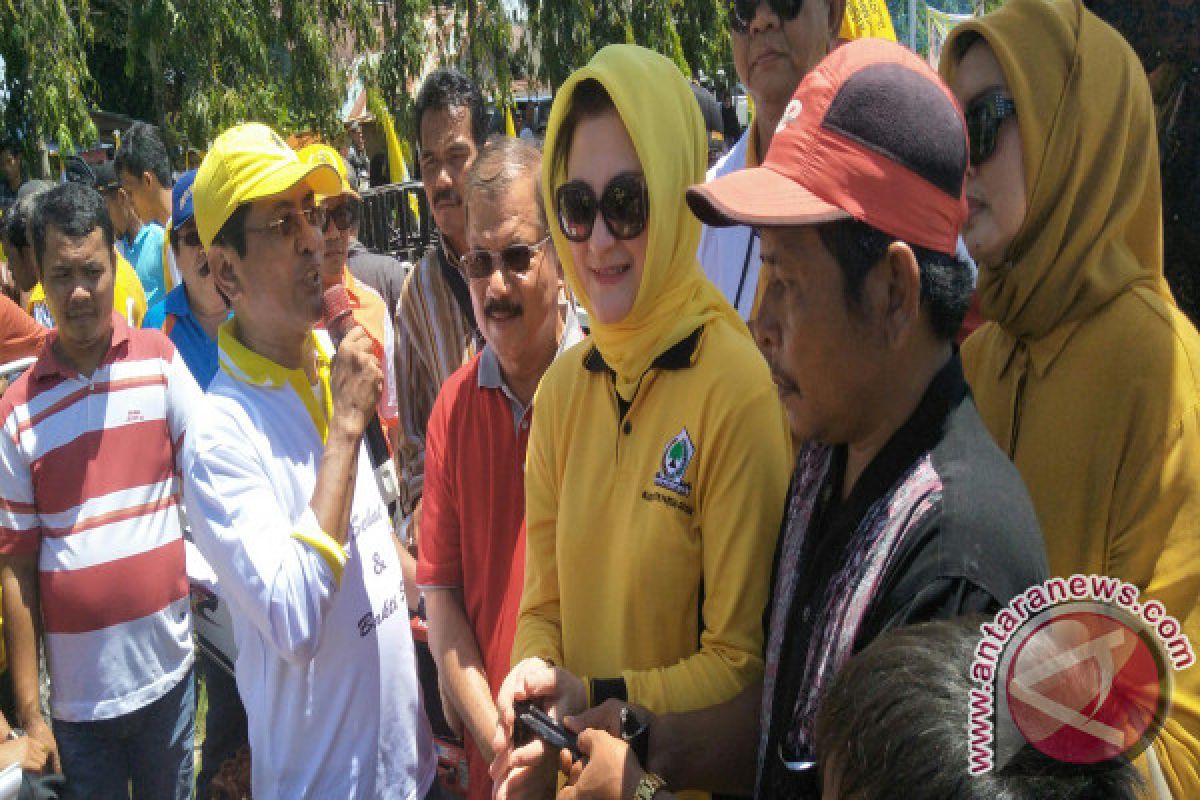 GOLKAR RAYAKAN HUT KE-53 DI PADANGPARIAMAN