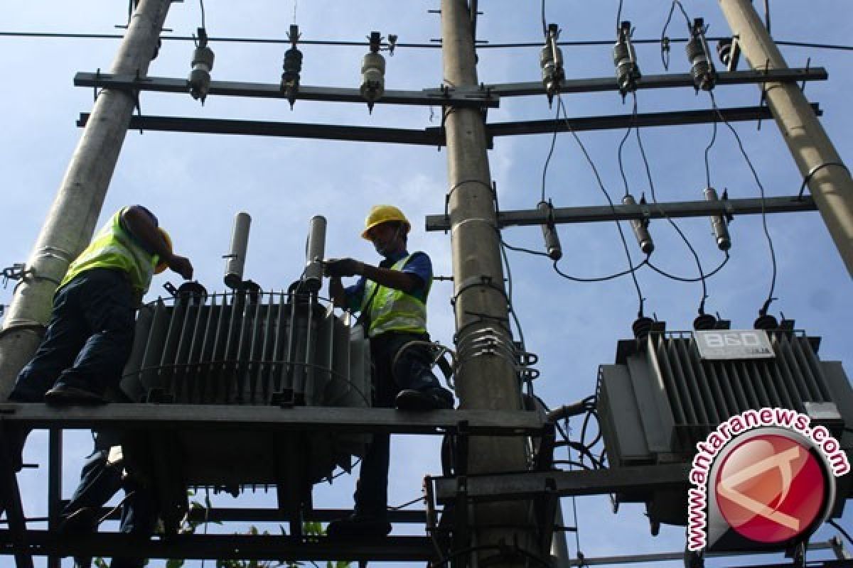 PLN Tambah Pasokan Listrik Bandara Silangit