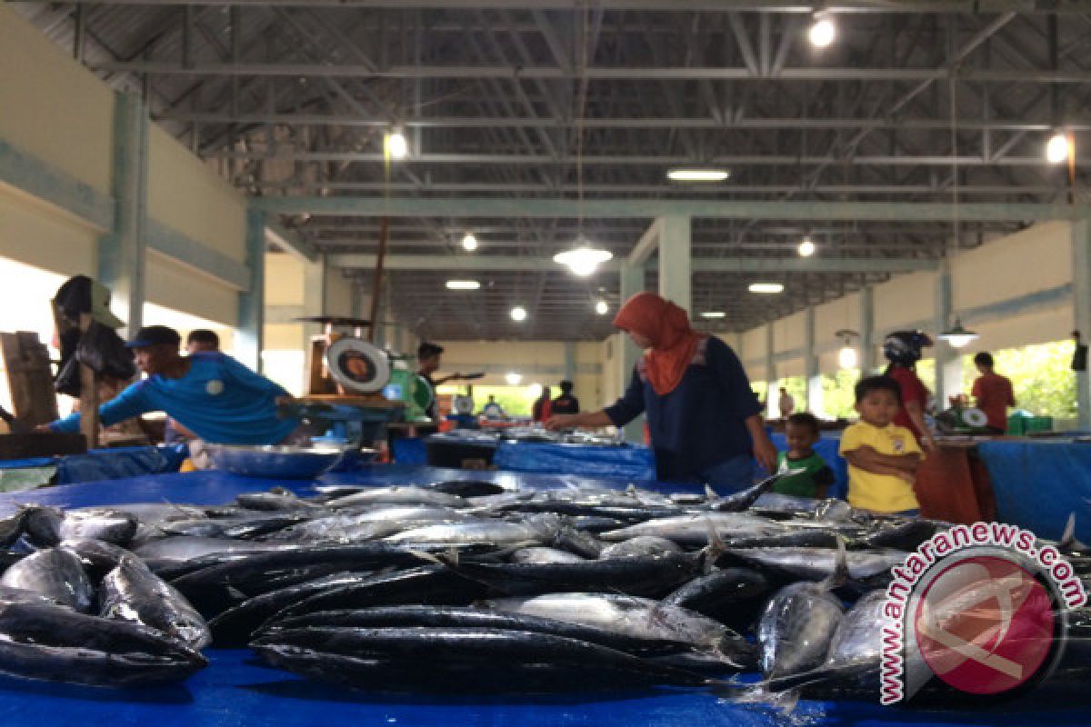 S Pesisir Targets 3,800 Tons of Fish 