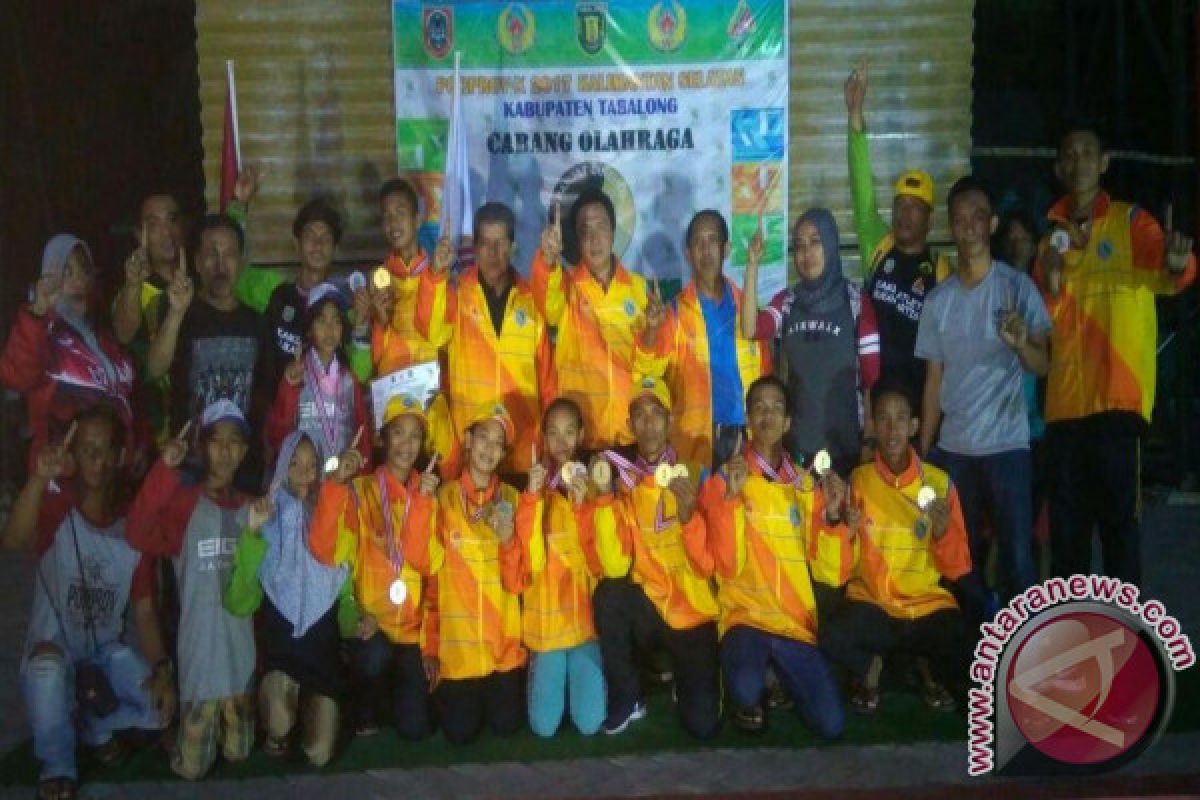 Kotabaru Juara Umum Panjat Dinding Porprov Tabalong