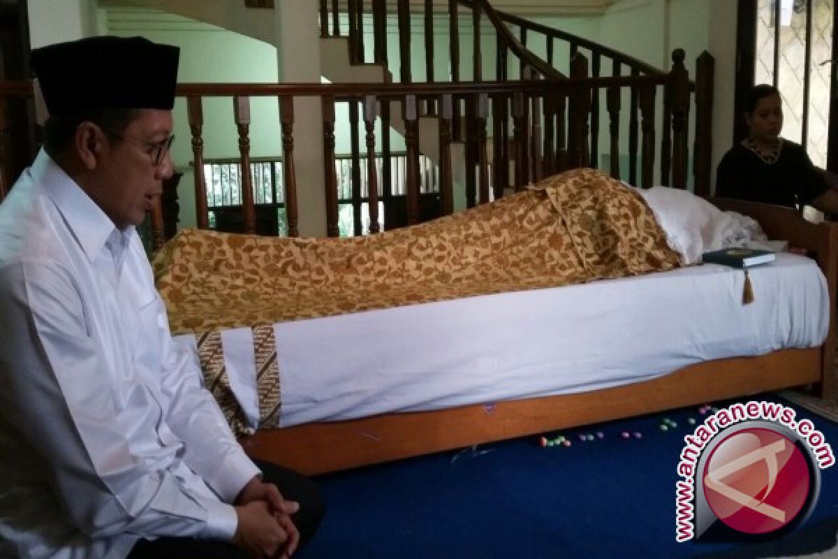 Menag pimpin doa tahlil jenazah mantan Dirut LKBN Antara