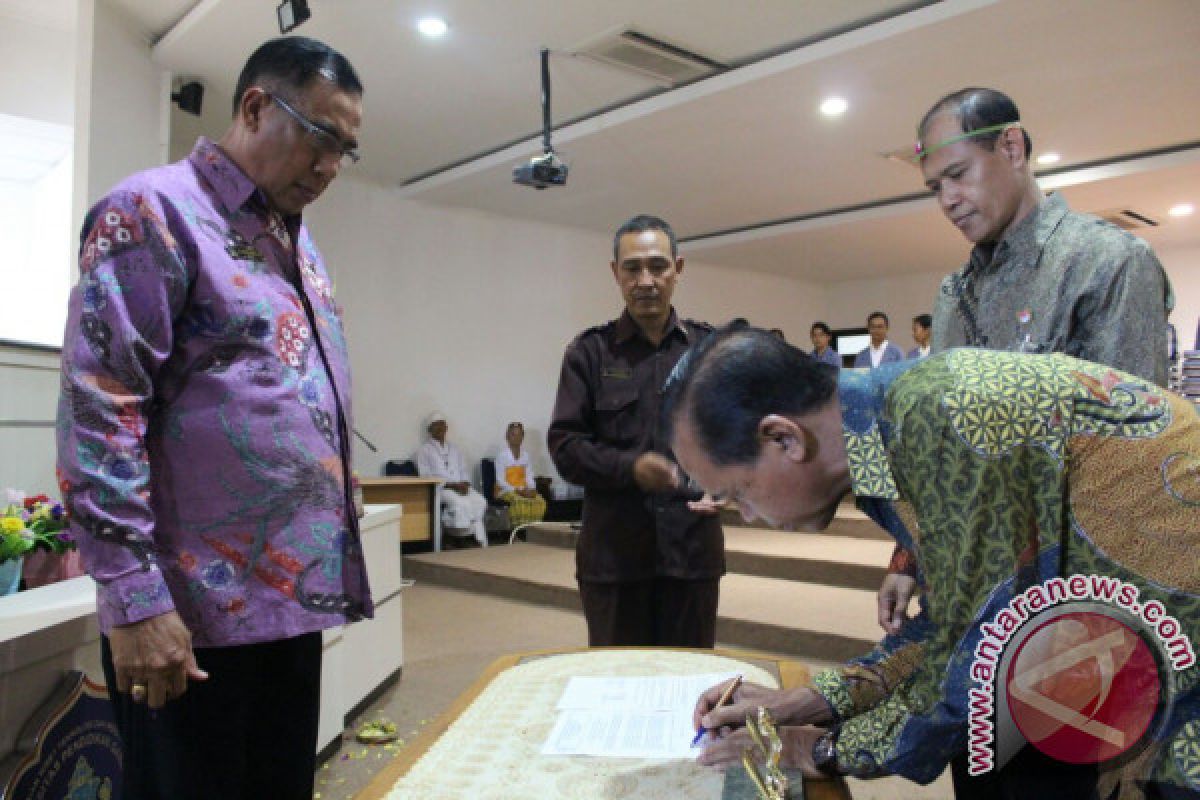 Lantik Ketua LPPM, Rektor Undiksha Dorong Peningkatan Publikasi Jurnal Internasional (Video)