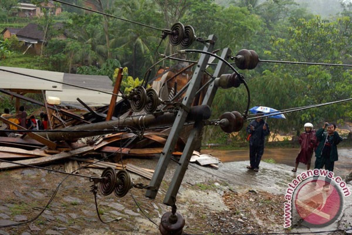 Normalisasi pesisir Muara Prigi Trenggalek untuk antisipasi banjir