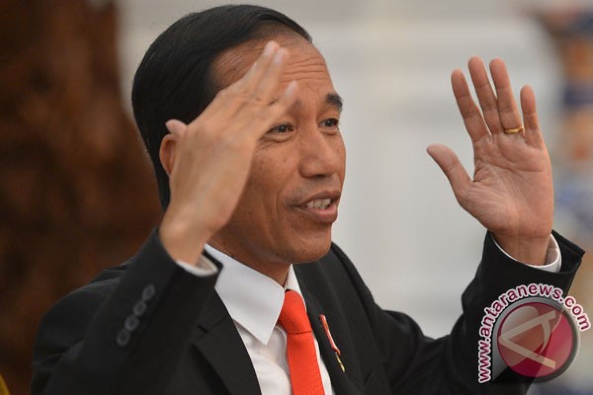 Presiden Jokowi minta semua TKI harus punya paspor