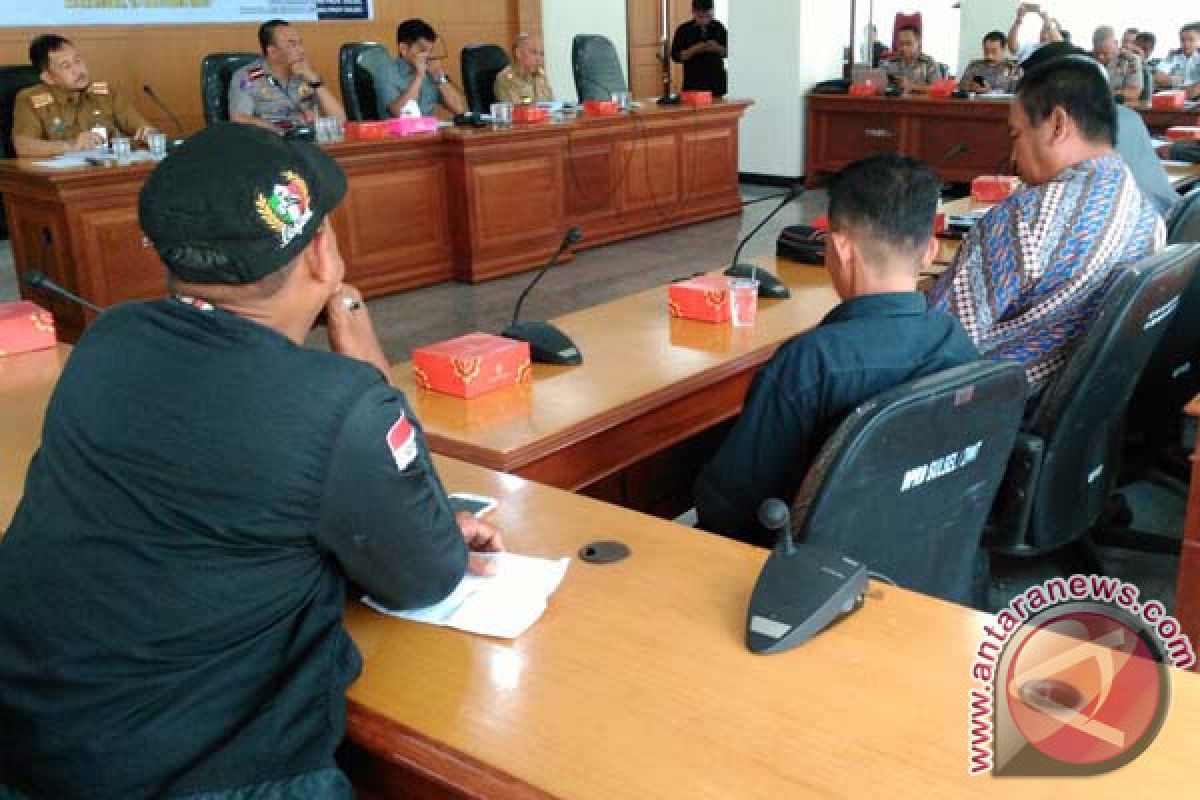 DPRD Sulsel Keluarkan Rekomendasi Larangan Transportasi Daring 