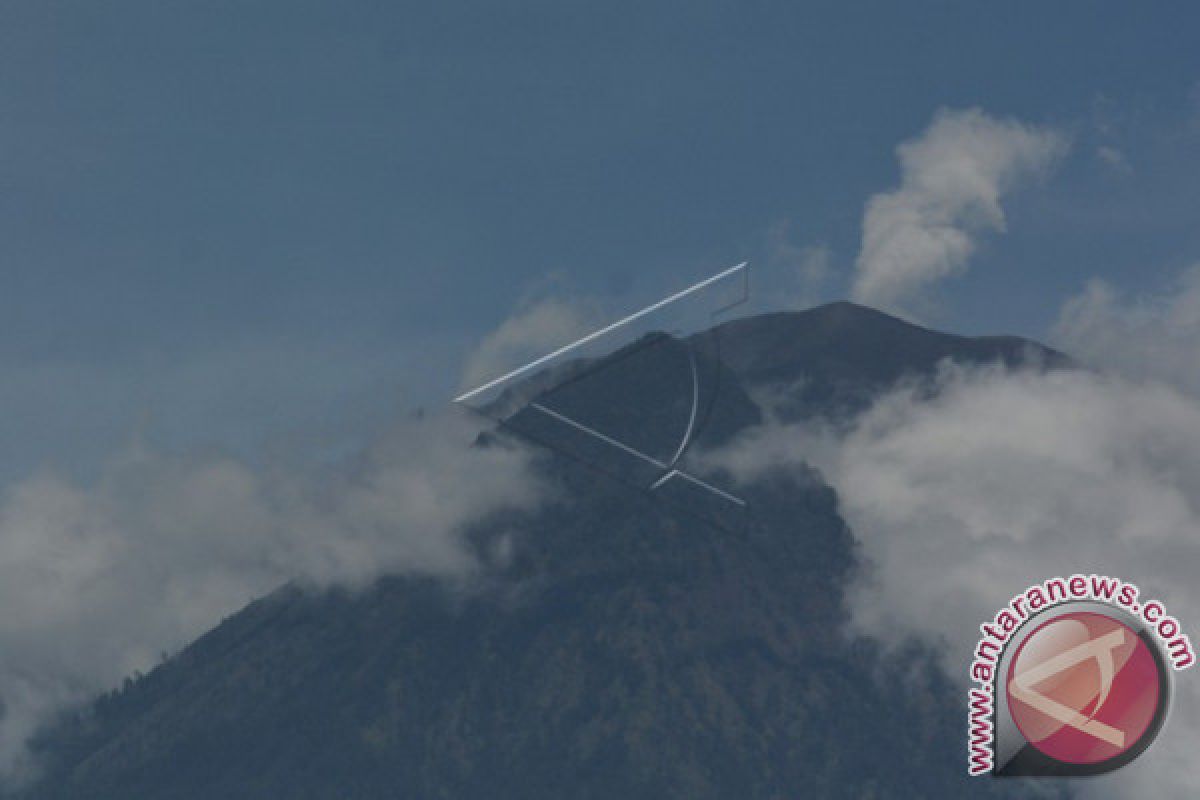 PVMBG: Pergerakan Magma Gunung Agung Masih Ada