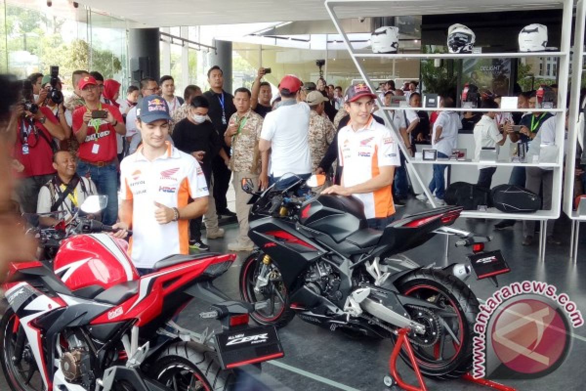 Marquez dan Pedrosa tak menyangka Dovizioso sangat cepat