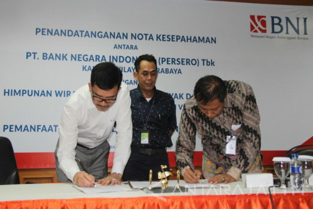 BNI Surabaya Dukung Pangkalan Elpiji Gunakan Transaksi Nontunai