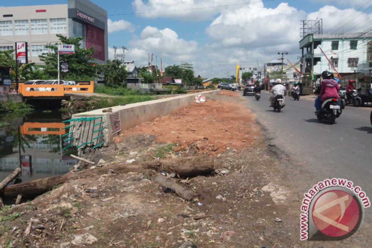 Banjarmasin Terima Bantuan Penyiringan Sungai Veteran