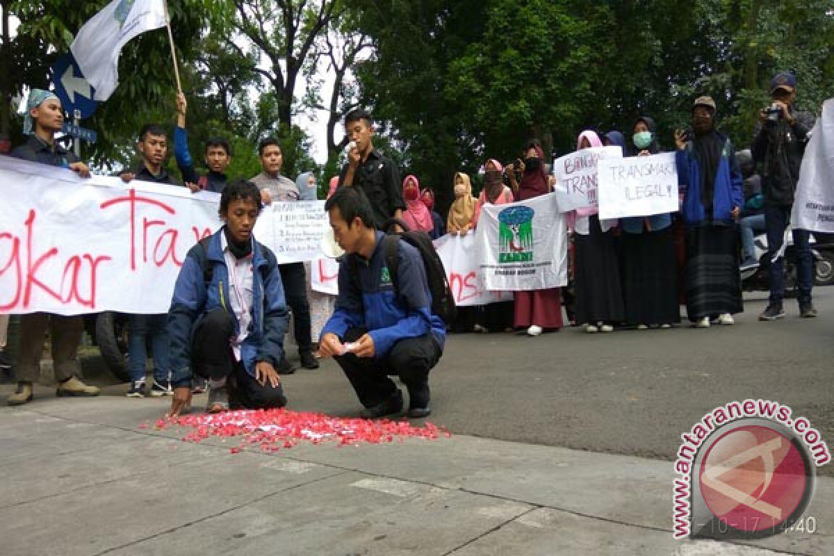 Pembangunan Transmart Bogor Tanpa IMB Tuai Polemik