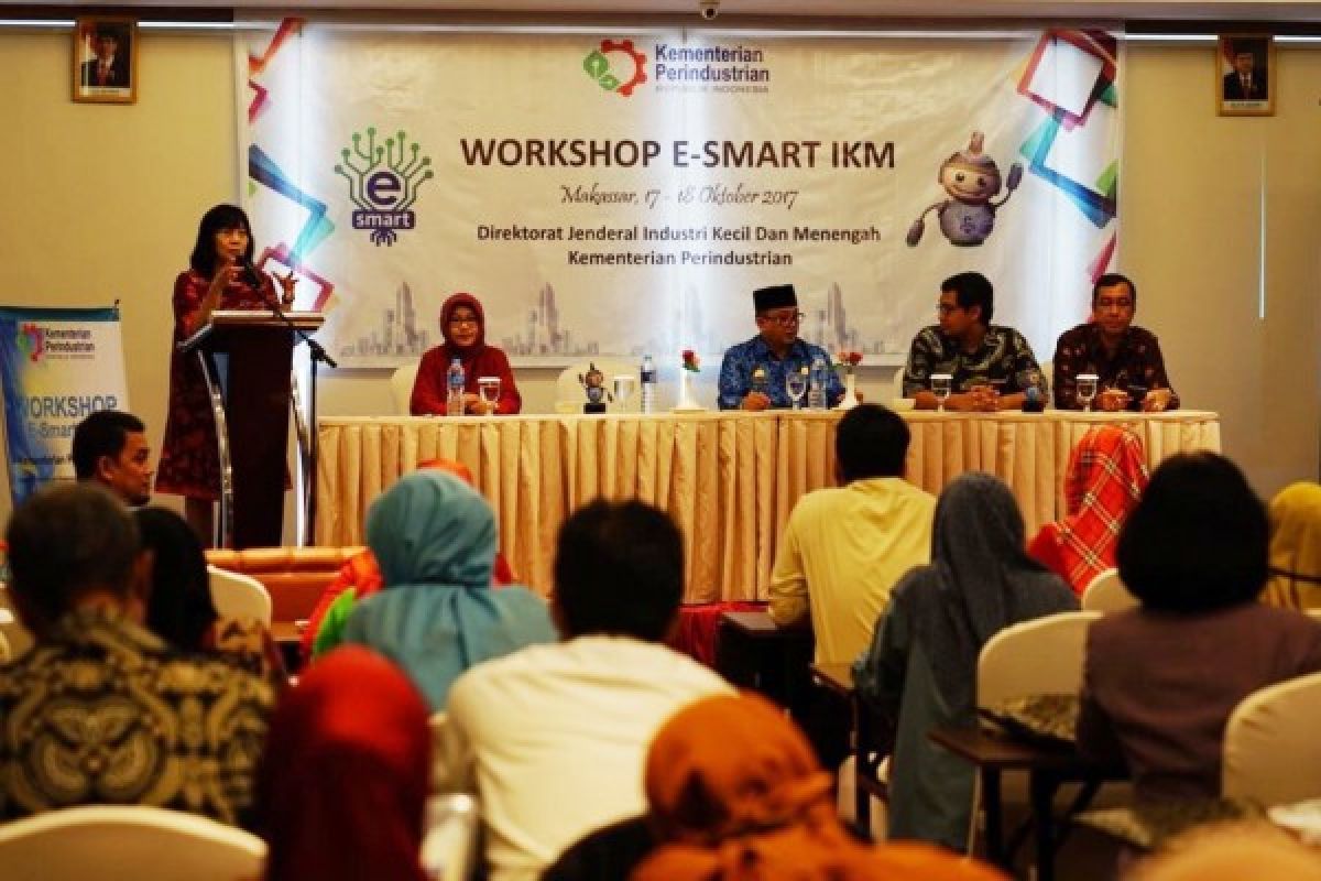 Kemenperin gencarkan Program E-Smart IKM di Makassar
