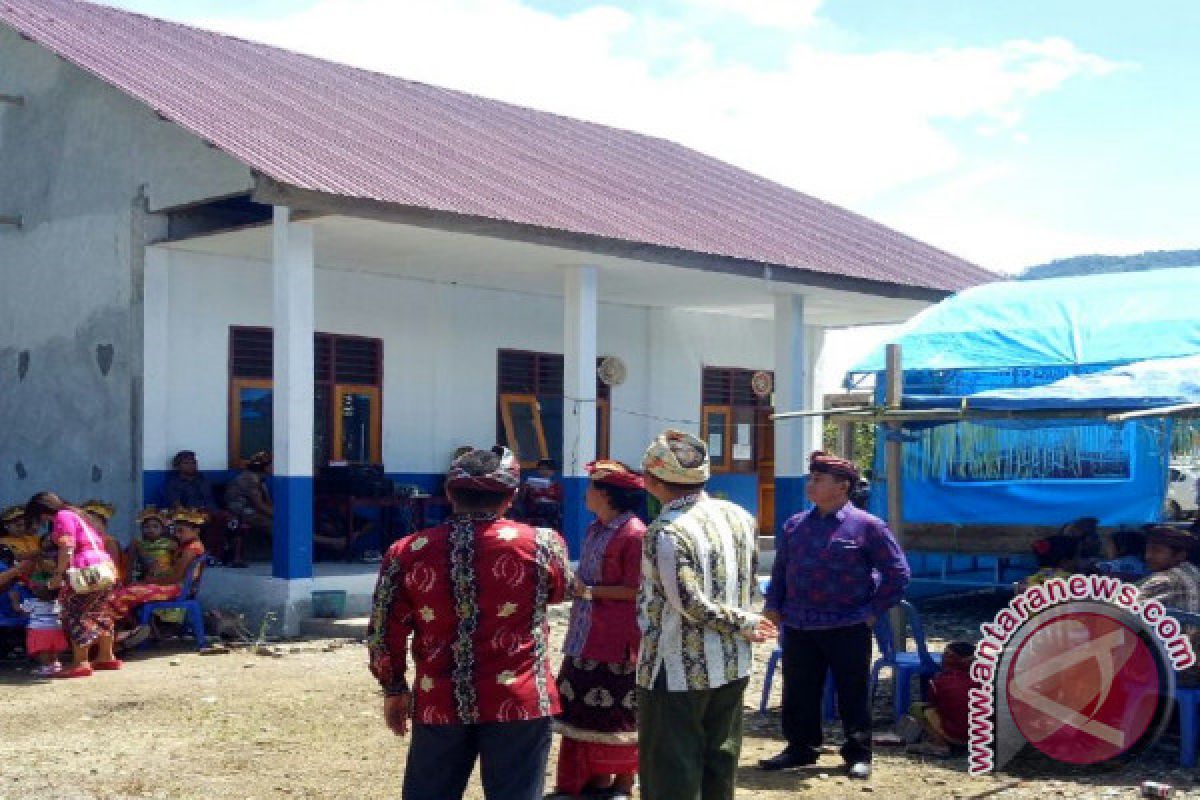 Dirjen Resmikan Pasraman Hindu Di Sulawesi Tengah