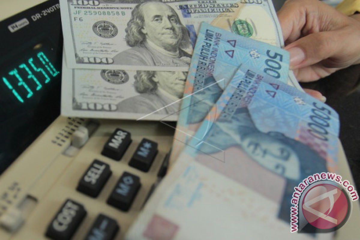 Rupiah Rabu Menguat ke Rp13.479 per Dolar AS