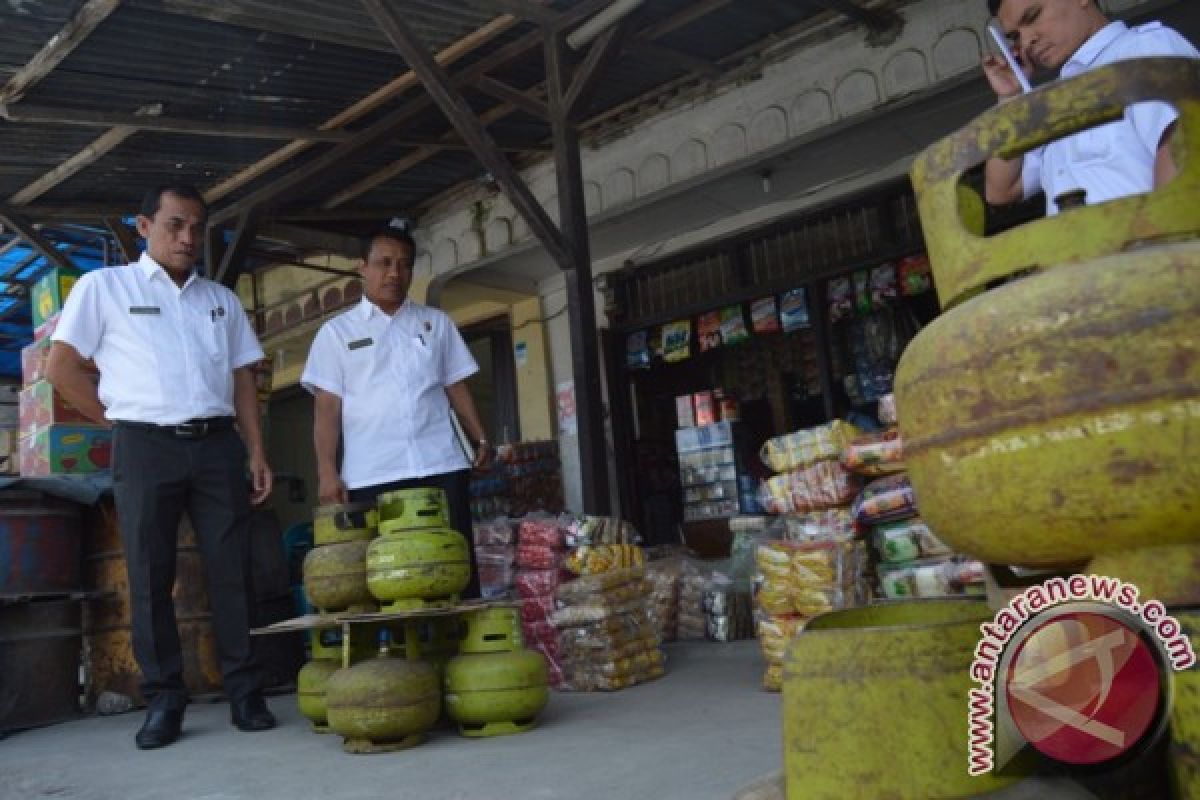 Distribusi Amburadul Diduga Penyebab Tingginya Harga Elpiji 3 Kg