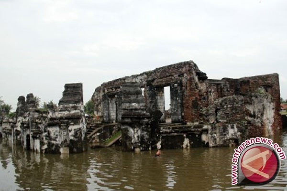 Banyak Potensi Wisata Religi Belum Dikelola