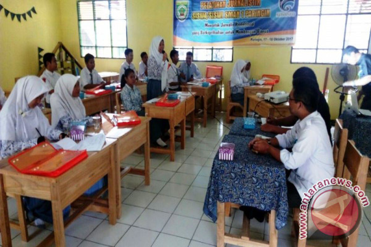 Siswa SLTA Dibekali Ilmu Jurnalistik