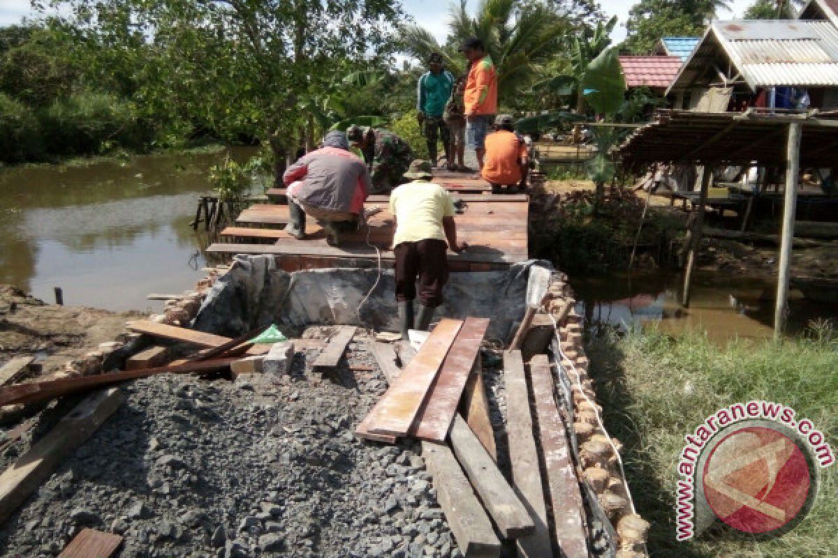 Pembangunan Jembatan Kecil TMMD Sudah 90 Persen 