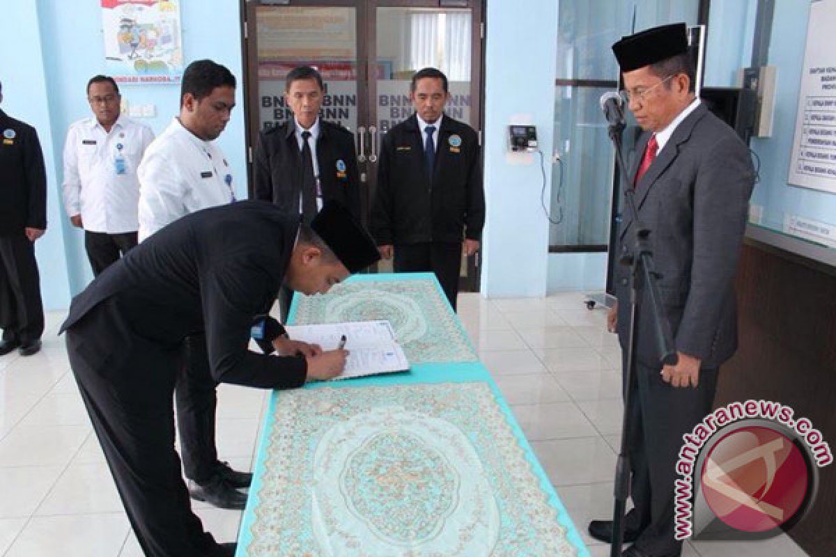 Kepala BNN Kepri Lantik Pejabat Baru