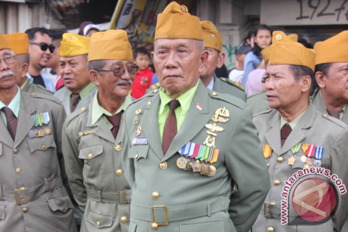 Presiden Jokowi naikkan dana kehormatan veteran, berikut rinciannya