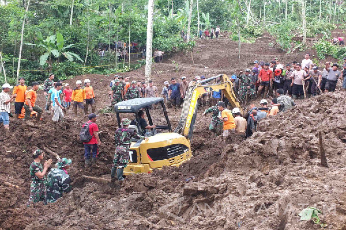 Rumah Korban Longsor di Jambesari Jember Akan Direlokasi